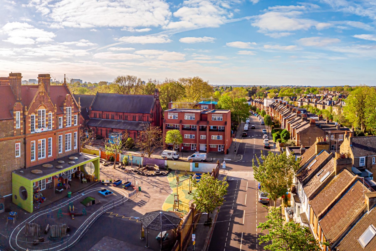 Porquê o Monitor? Porquê agora?